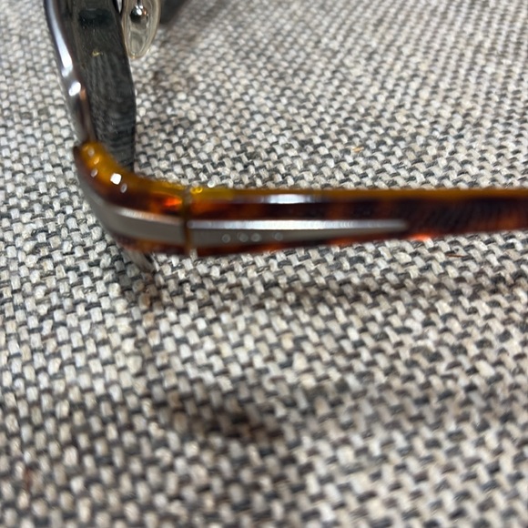 Mens Prada sunglasses - Picture 3 of 6